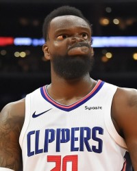 伤病突袭！博格丹腿筋撕裂，快船后卫线平衡被打破，争冠添变数